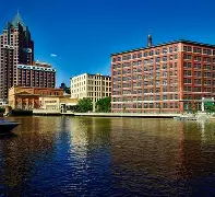 JNH金年会-包含转折点广东宏远状态回暖今晨密尔沃基雄鹿调整名单以备法国杯，现场解说直呼：芝加哥公牛围绕意大利杯调整名单的词条